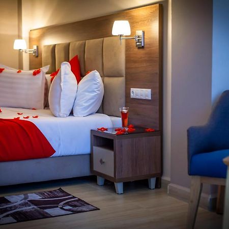 Bn Hotel Blida 外观 照片
