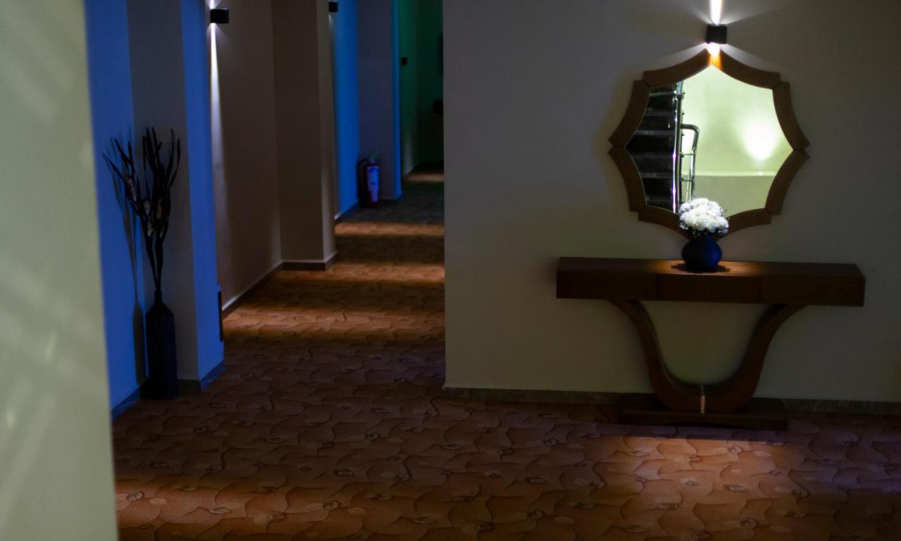 Bn Hotel Blida 外观 照片