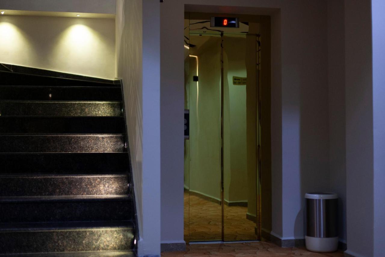 Bn Hotel Blida 外观 照片